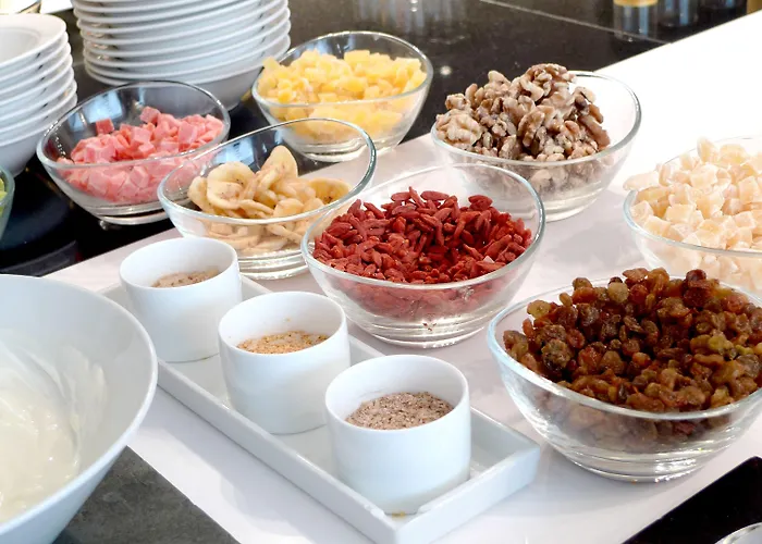 Отель Nh Deusto 3*