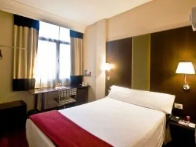 Отель Nh Deusto