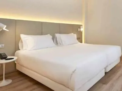 Nh Deusto Hotel 3*