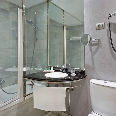 Hotel Nh Deusto Bilbao