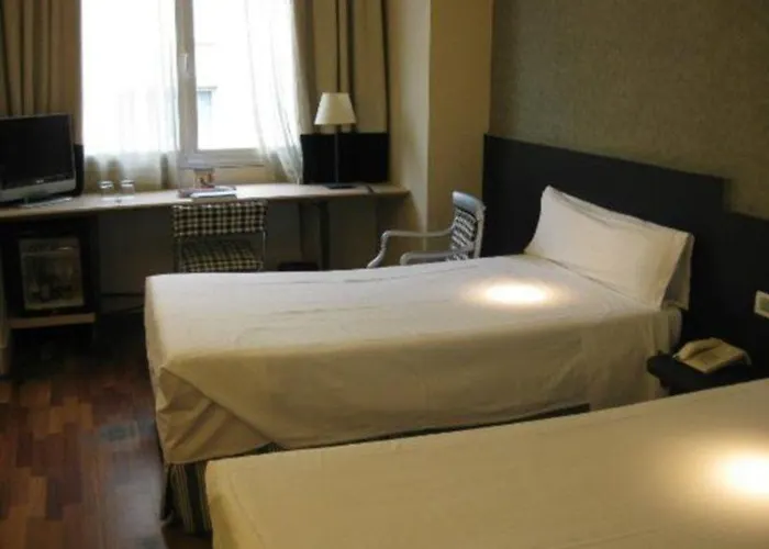 Nh デウスト 3* ビルバオ